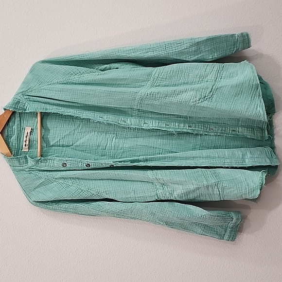 Free People Summer Daydream Button Down Linen Top In Mint - Picture 2 of 8